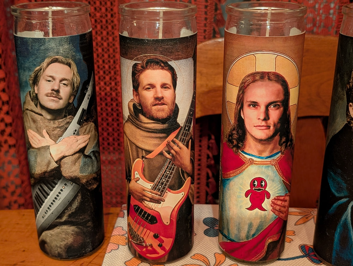 Gizz Saint Prayer Candle Set