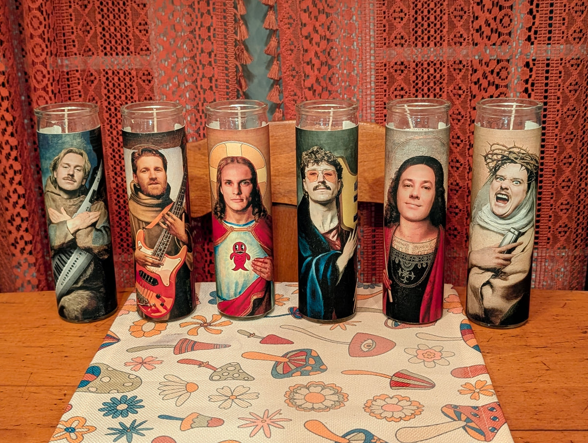 Gizz Saint Prayer Candle Set